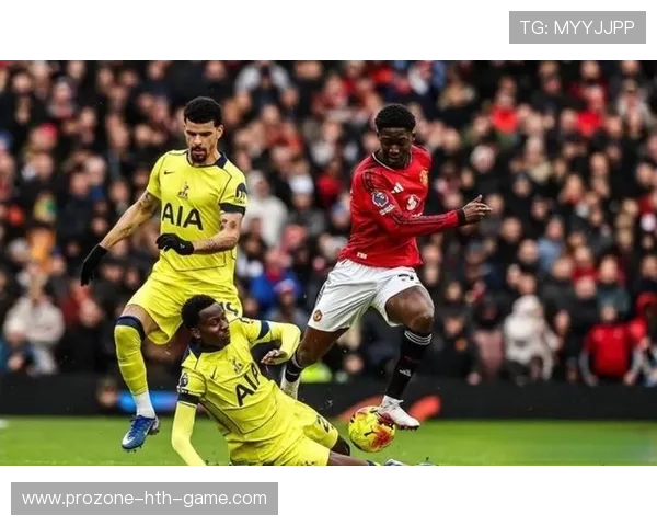 曼联全力备战热刺，目标锁定前四名