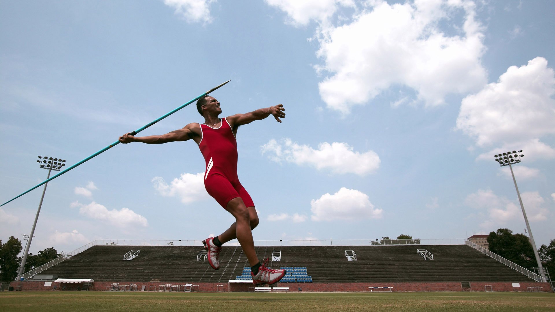 曼联加强阵容补强，安德森成为冬窗引援目标，曼城门将安德森